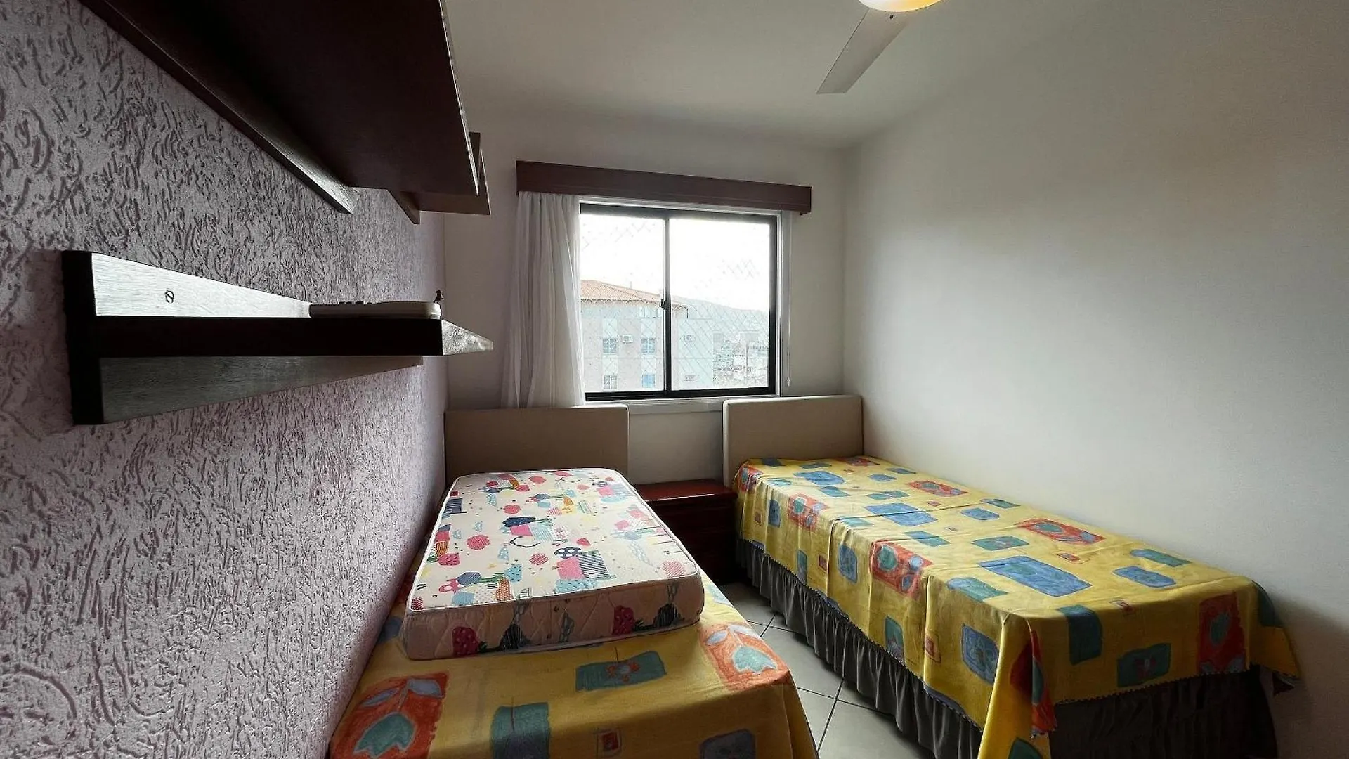 Apartamento B250 - Apto 3 Quartos Com Vista Mar Sobre Avenida Bombinhas